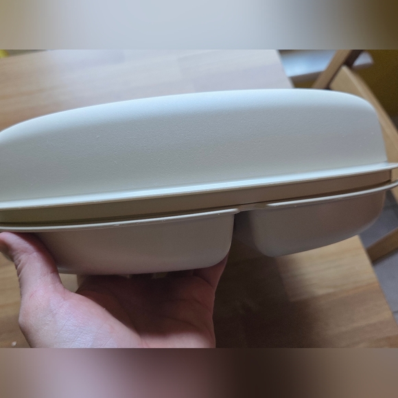 Relish, Veggie, Dessert Tray With Lid Tupperware - Picture 8 of 8